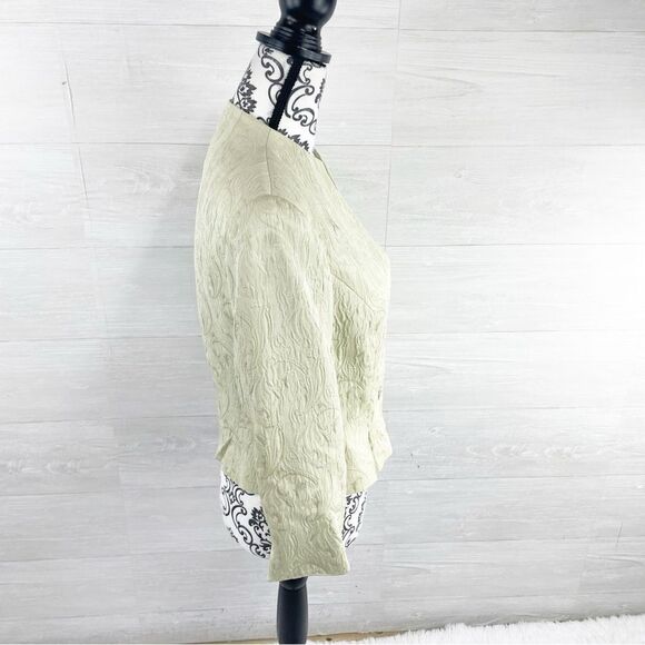 Rickie Freeman for Teri Jon Paisley Gemstone Heart Button Peplum Blazer Jacket - Picture 3 of 6